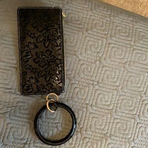 Wristlet black